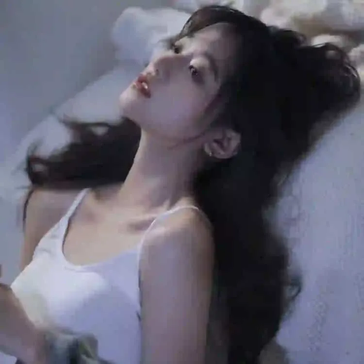 唯美大逃杀《大逃杀2：镇魂歌》超清在线：更为残酷的规则，更为极端的反抗与杀戮
