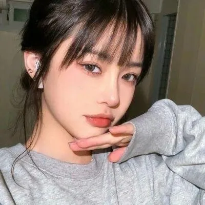 纯洁无瑕的初恋《侧耳倾听》吉卜力青春经典：喜欢小提琴的男孩与写小说的女孩互相勉励的绝美青春