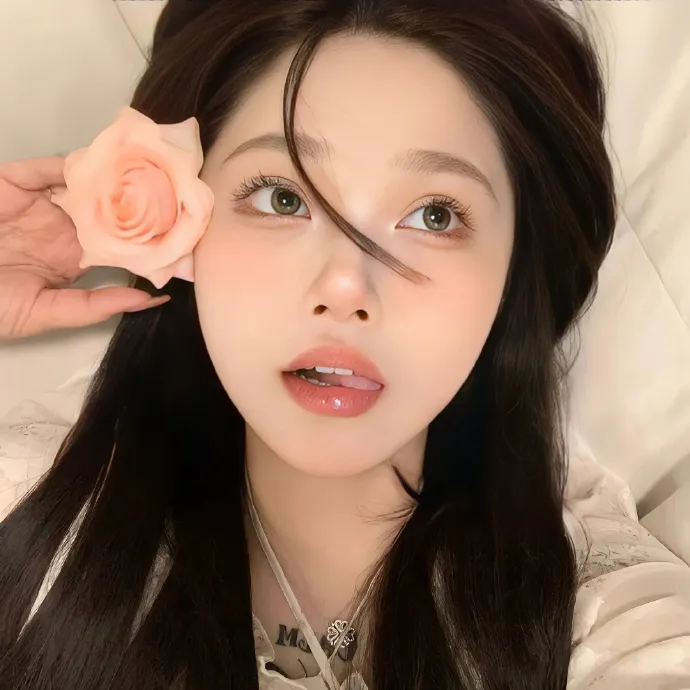 【高分生活剧】《西瓜》小林聪美超清在线：四个不同性格的女人在合租屋里的清凉夏日，豆瓣9.3治愈神作